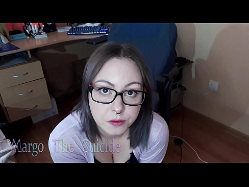 ❤️ Seksi djevojka s naočalama duboko siše dildo na kameri ☑ Porno video kod nas hr.sexera.ru ❤